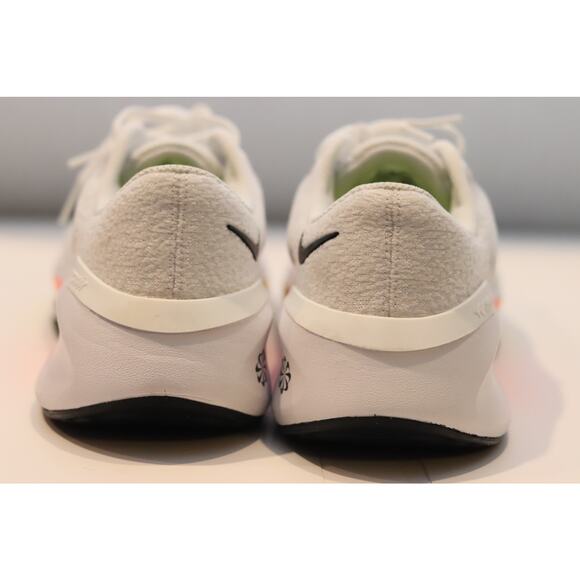 Nike Women's Versair Training sneakers Sz 9.5 - Picture 3 of 8